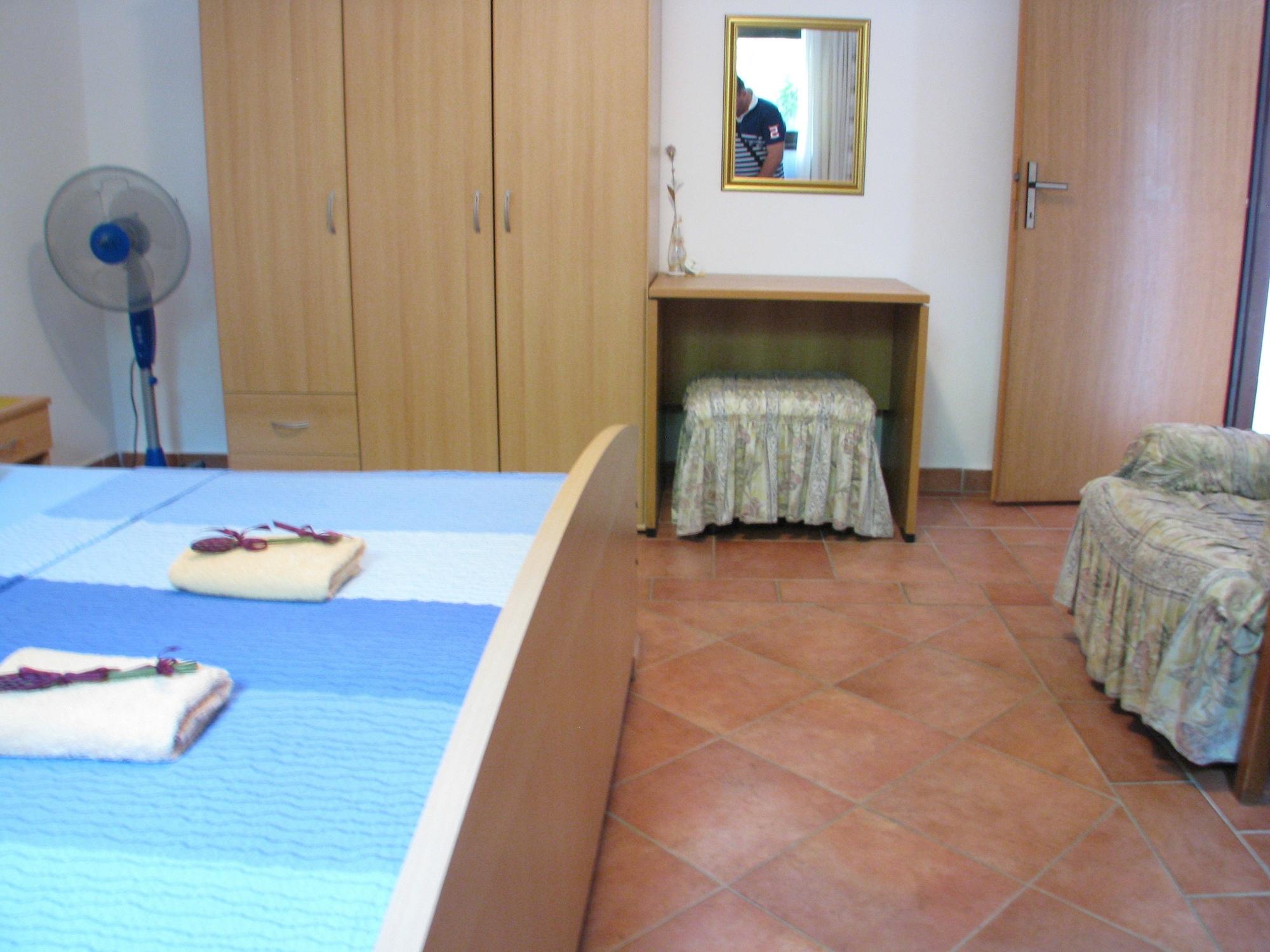 Apartments Srkoc Pinezići Εξωτερικό φωτογραφία