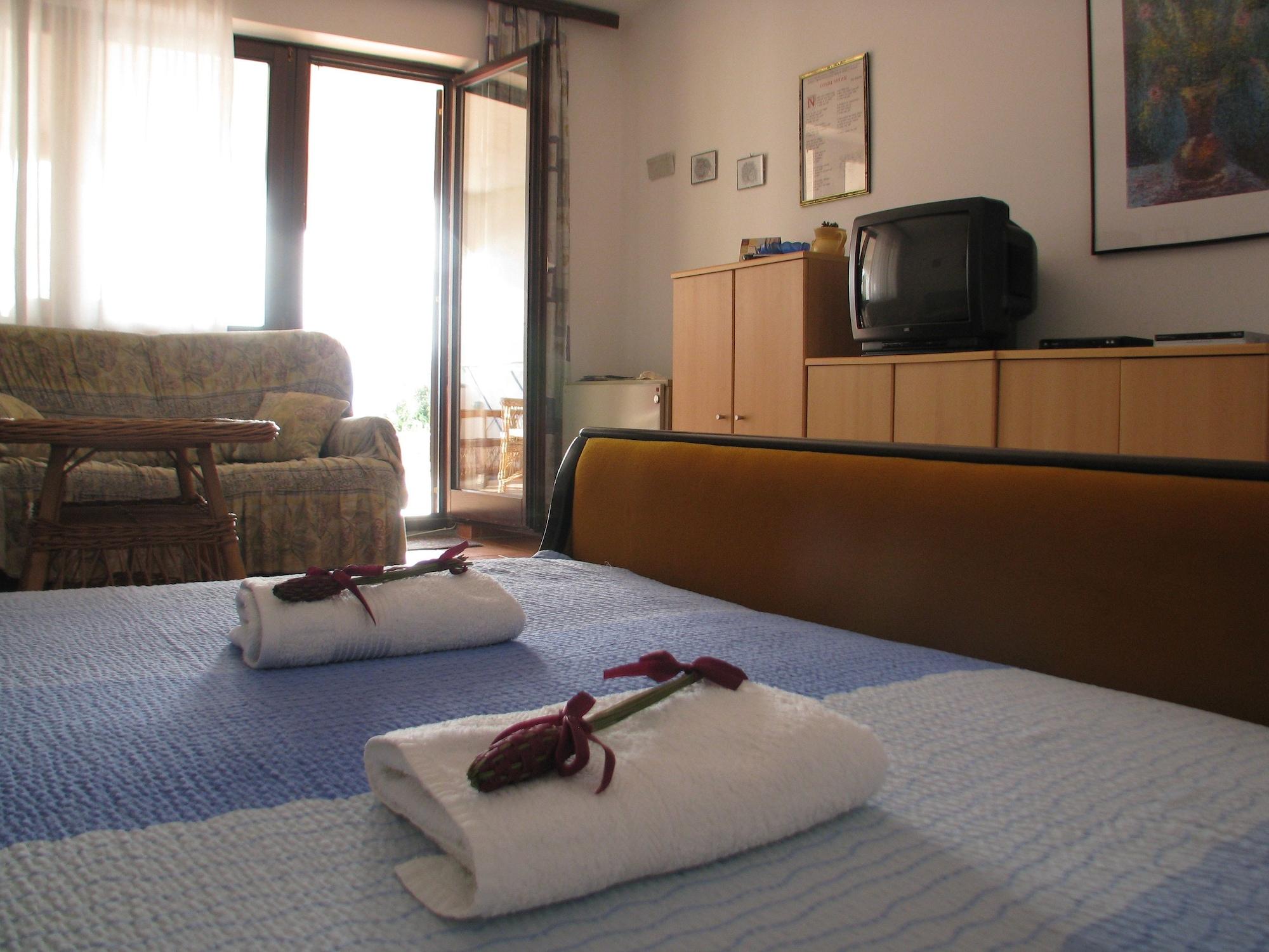 Apartments Srkoc Pinezići Εξωτερικό φωτογραφία